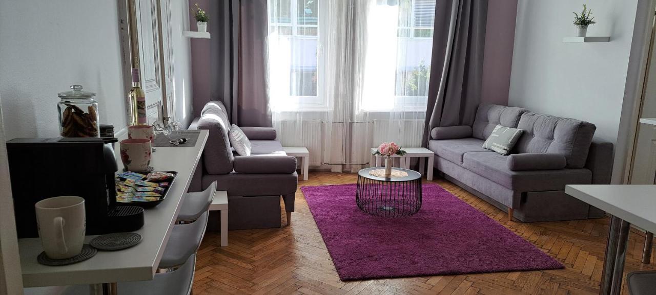 בודפשט Sweet 16 Apartment In The Party District מראה חיצוני תמונה